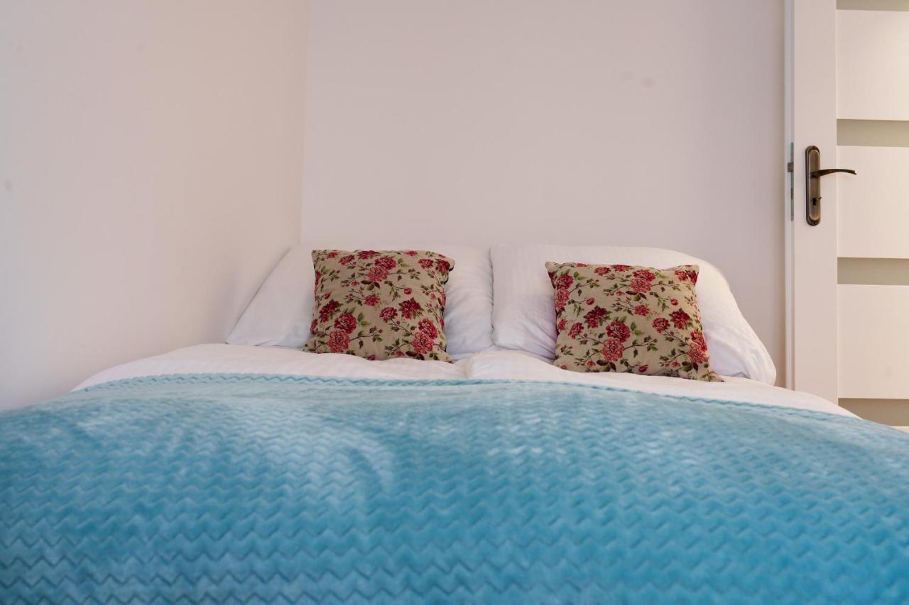 Apartment Pod Swierkiem - Pet Friendly - 2 Osobne Dla Max 5 Osob - Space *